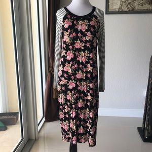 Sweet Claire Dress NWOT Size M Floral
